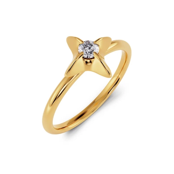 Guldfärgad ring i polerat stål med stjärndekoration och cubic zirconia-sten