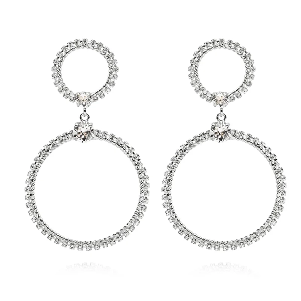 Forever Love Earrings i rhodiumpläterad mässing med gnistrande kristaller