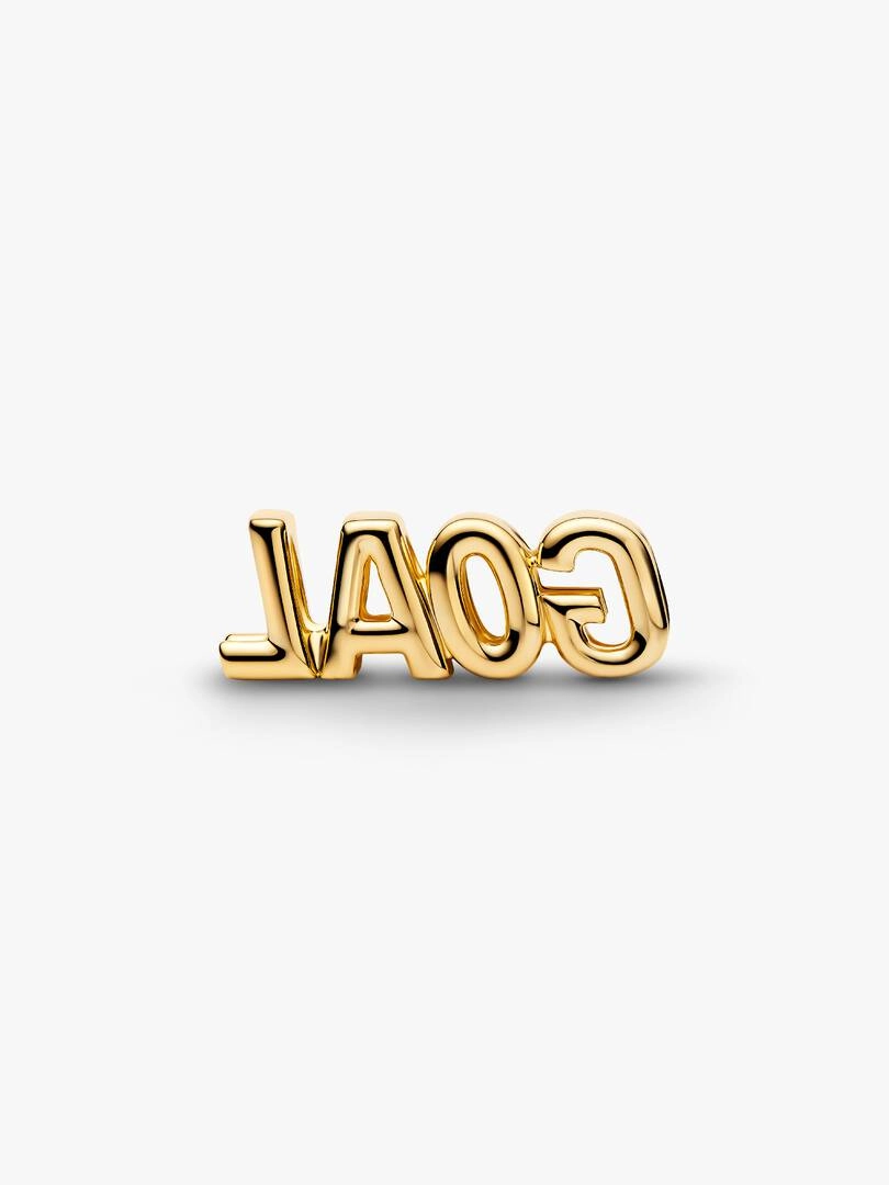 förgylld med 14K guld och dekorerad med gnistrande cubic zirconia stenar.