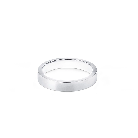 1946 Ring Rak 4 mm Vitguld - Nordic Spectra - Förstärker livets stora händelser - Nordic Spectra
