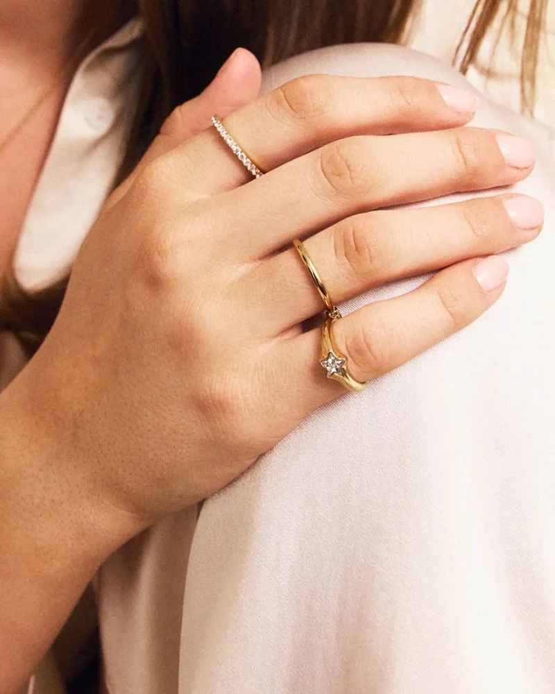 Star Sparkle Ring Gold - Edblad - Snabb leverans - Gratis paketinslagning
