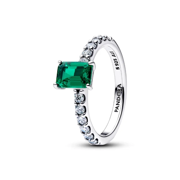 Ring von Pandora mit smaragdgrünem
