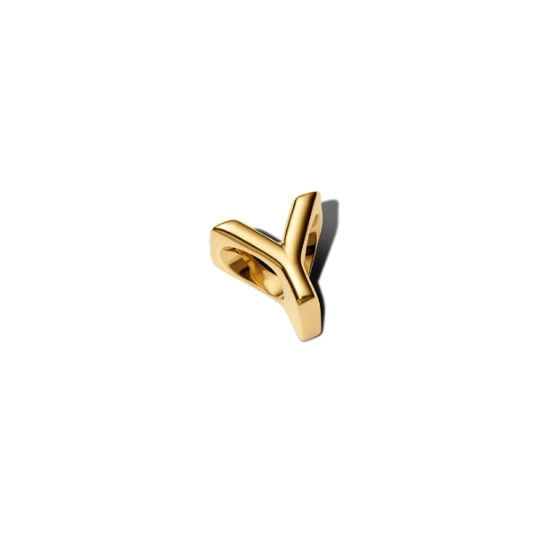 Elegant Pandora Moments bokstavsberlock i 14K guldpläterad metall formad som bokstaven Y för att förhöja din personliga stil och symbolisera din unika individualitet.