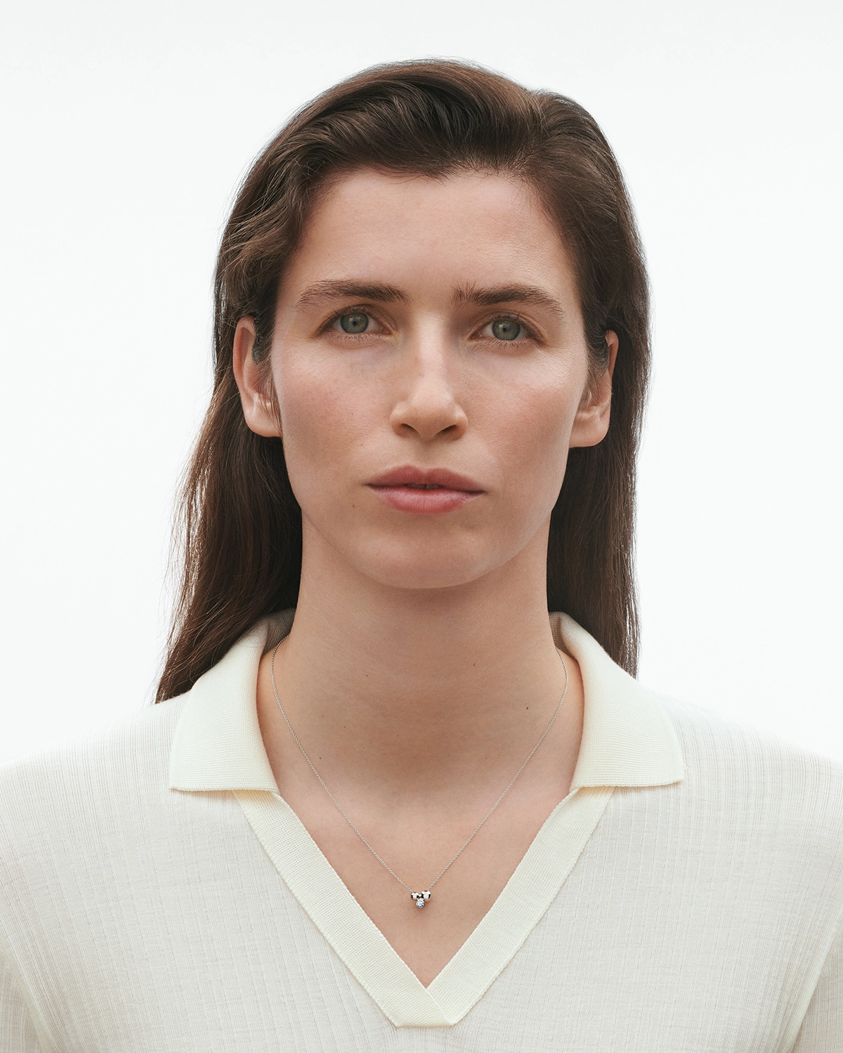GJ_SS25_ECOM_SHOOT_MOONLIGHT_GRAPES_NECKLACE_20000713 (1)