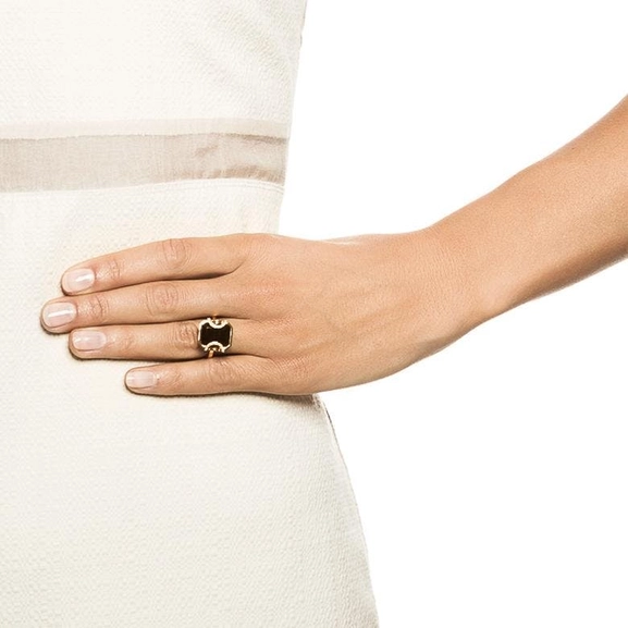 Little Magic Star Ring Onyx White Gold - Efva Attling - Suuri valikoima & ilmainen lahjapaketointi - Nordicspectra.fi