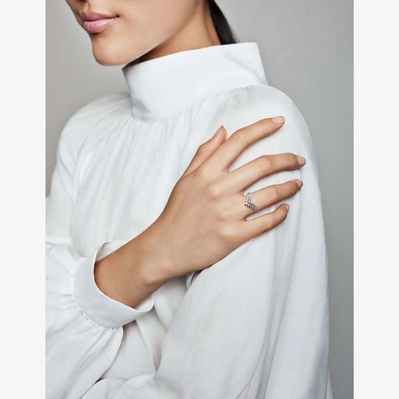Prinsessa Wishbone Ring - PANDORA - Snabb frakt & paketinslagning - Nordicspectra.se