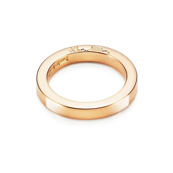 Half Round Ring Gold - Efva Attling ringar - Snabb frakt & paketinslagning - Nordicspectra.se