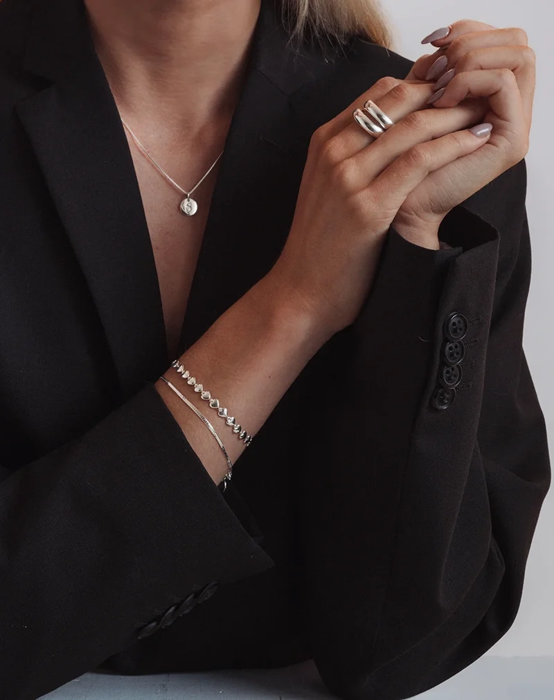 Herringbone Bracelet Silver - Syster P - Snabb leverans & Gratis paketinslagning - Nordic Spectra