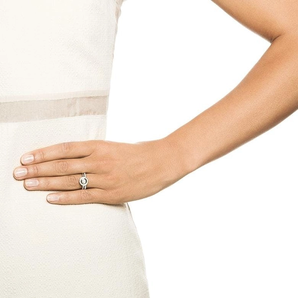Circle Of Love Ring II White Gold - Efva Attling ringar - Snabb frakt & paketinslagning - Nordicspectra.se