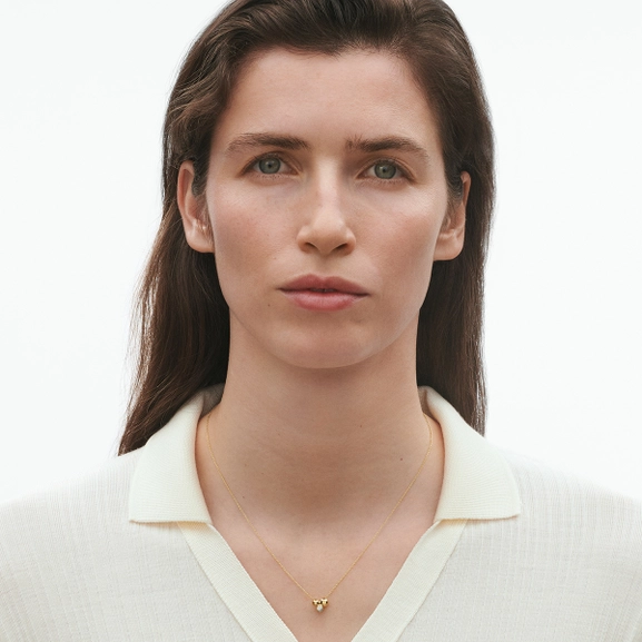 GJ_SS25_ECOM_SHOOT_MOONLIGHT_GRAPES_NECKLACE_20000664 (1)