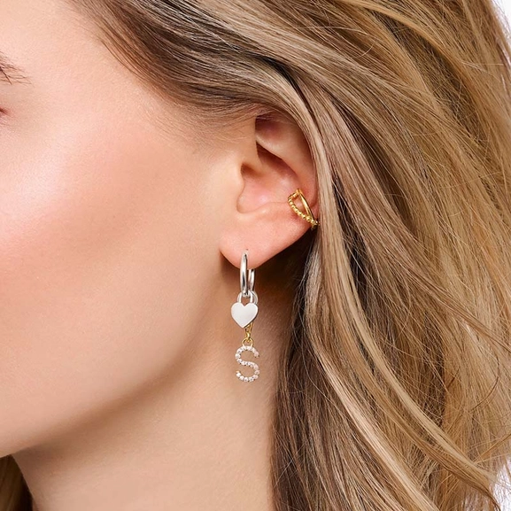 Bokstav S med Vita Stenar Guld Berlock - Thomas Sabo - Snabb leverans & paketinslagning - Nordic Spectra