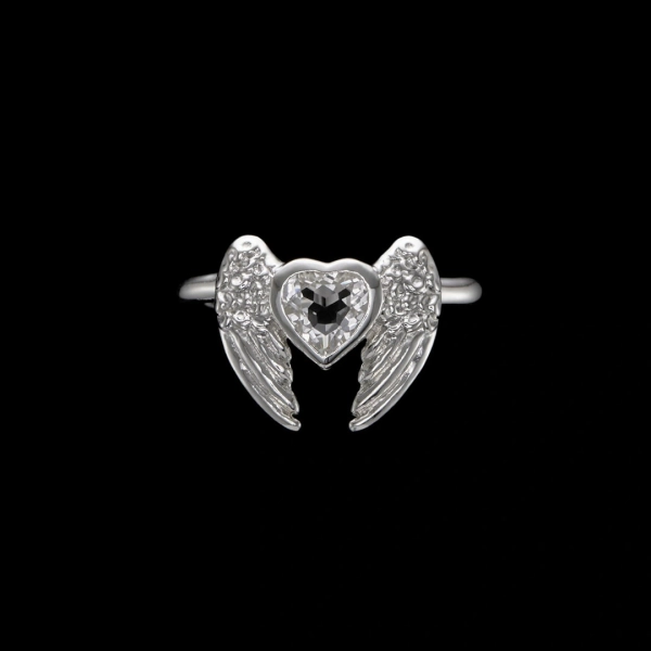 The Inspired Heart Ring i silver med bevingat hjärta och bergkristall