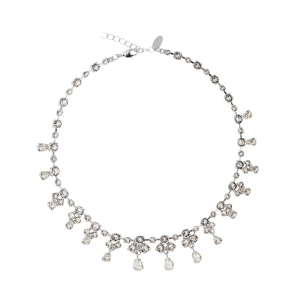 Grand Entrance Necklace i rhodiumpläterad mässing med silkfärgade kristaller