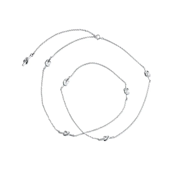 Love Knot Flow Necklace - Efva Attling - Sveriges största återförsäljare - Nordic Spectra