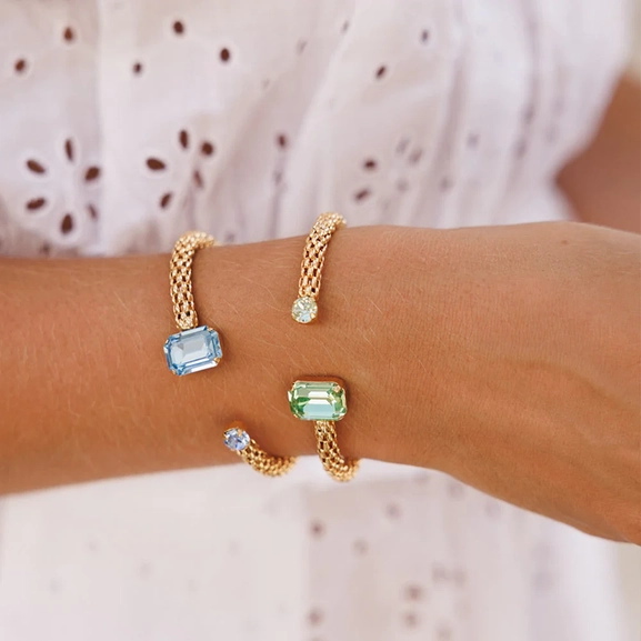 Daria Bracelet Gold Aquamarine / Light Sapphire - Caroline Svedbom - Snabb leverans - Nordic Spectra