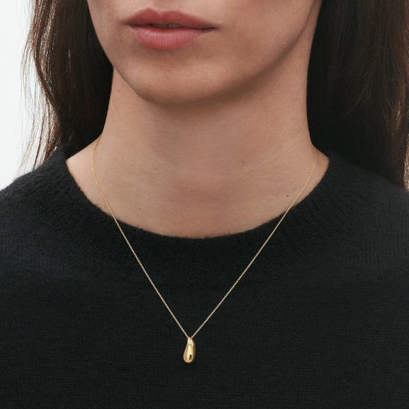 GJ_SS25_ECOM_SHOOT_REFLECT_NECKLACE_20001600_Close-up