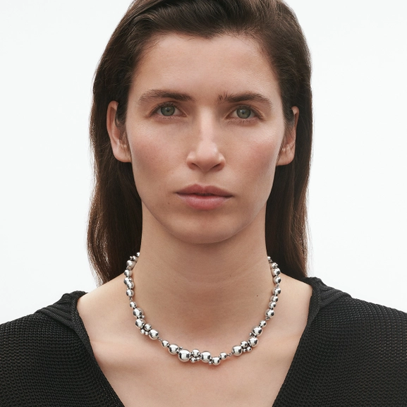 GJ_SS25_ECOM_SHOOT_MOONLIGHT_GRAPES_NECKLACE_20001008 (1)