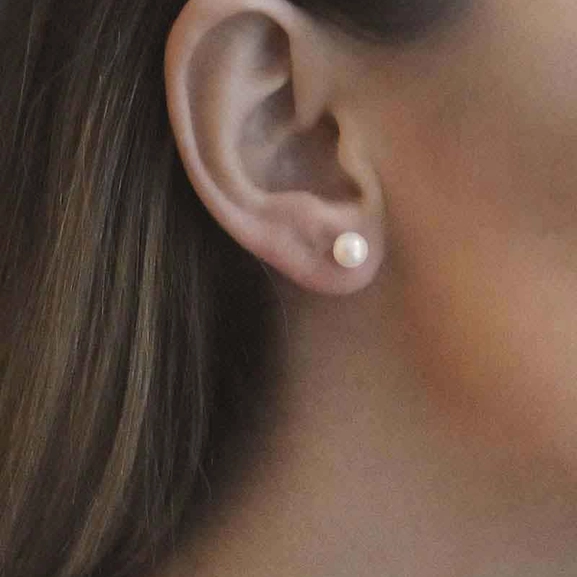 Le Pearl Small Studs Drakenberg Sjölin, Schneller Versand - Nordicspectra.de