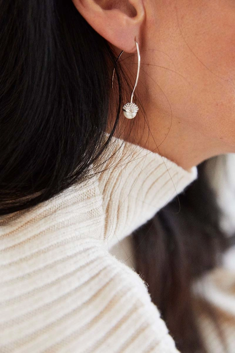 Pearl Bubble Long Ear Silver -CU Jewellery - Snabb frakt & paketinslagning - Nordicspectra.se