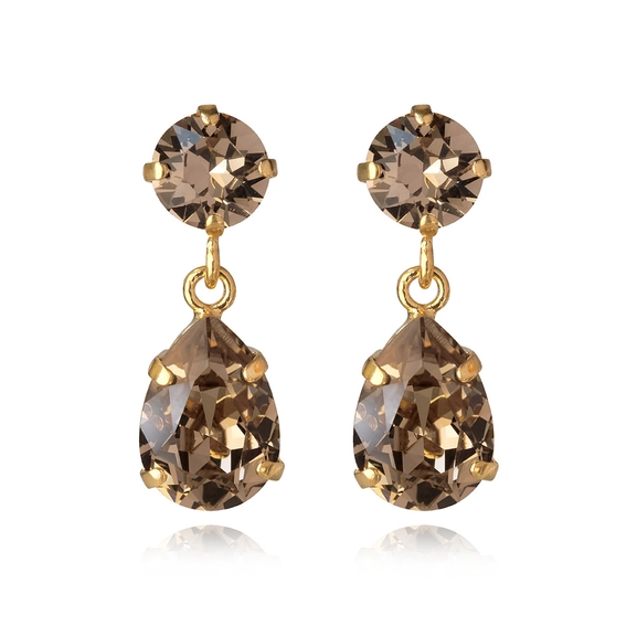Mini Drop Earrings Gold Greige - Caroline Svedbom - Nopea toimitus ja lahjapakkaus - Nordic Spectra