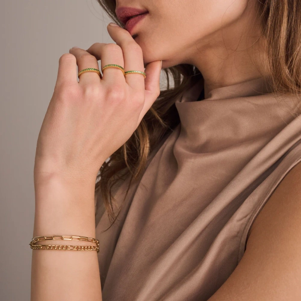 tyylikäs ja säädettävä