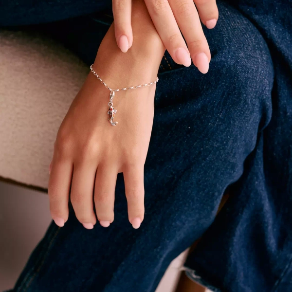 Koi Fisk Berlock från Thomas Sabo i svärtat silver med färgglad emalj