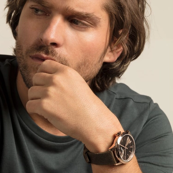 Klocka Rebel at Heart Rosé Läder/Brun 46 mm - Thomas Sabo klocka - Snabb frakt & paketinslagning - Nordicspectra.se