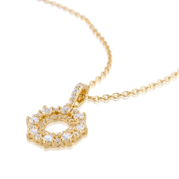 perfekt för att komplettera både vardags- och festklädsel.