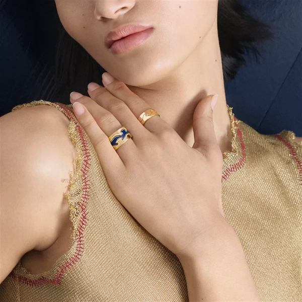 Fusion Mittring Guld Blå - Georg Jensen - Designsmycken med snabba & trygga leveranser - Nordic Spectra