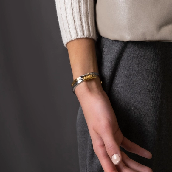 Icon Cuff Thin Two Tone - Gold & Steel - Skultuna - Snabb frakt & paketinslagning - Nordicspectra.se