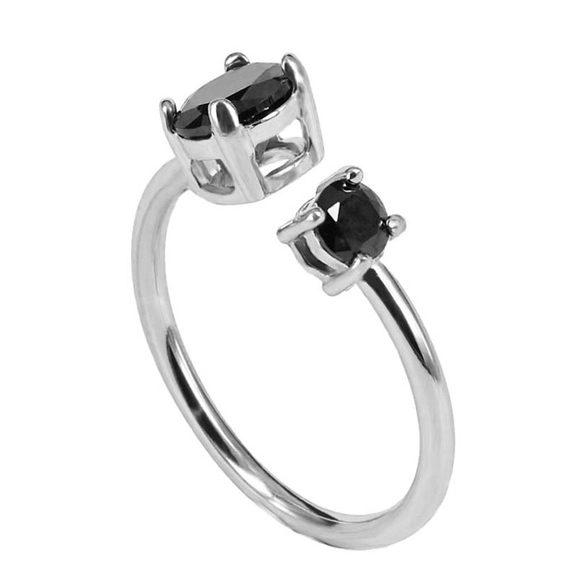 FRIDA Ring Svart/Stål - Astrid & Agnes - Snabb frakt & paketinslagning - Nordicspectra.se