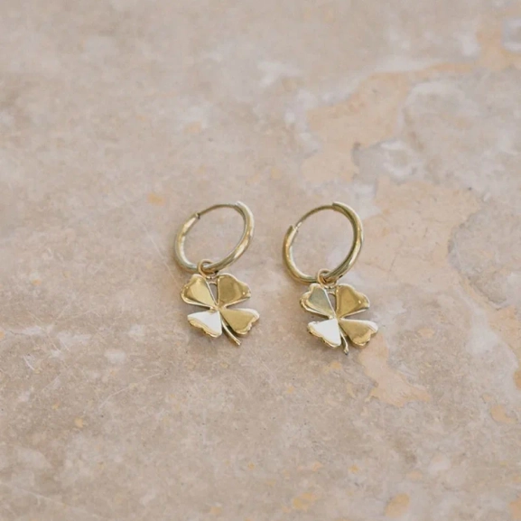 13 mm breda och 25 mm höga.