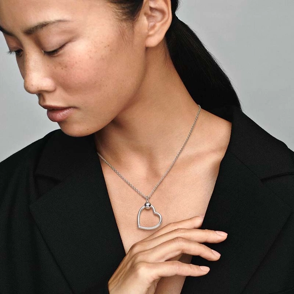 Pandora Moments Herz Charm-Halter von PANDORA, Schneller Versand - Nordicspectra.de