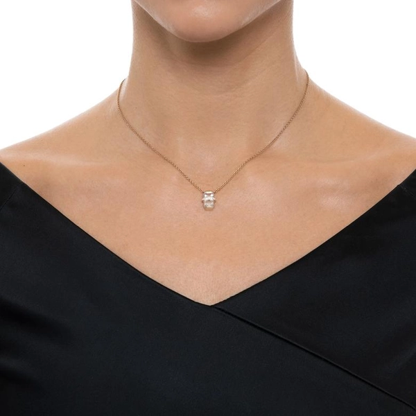 Little Bend Over Necklace - Crystal Quartz White Gold von Efva Attling, Schneller Versand - Nordicspectra.de