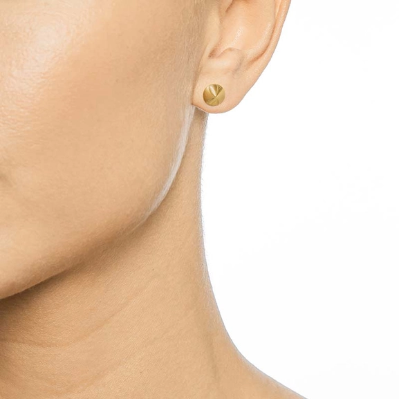 Crémant Studs Gold - Efva Attling ringar - Snabb frakt & paketinslagning - Nordicspectra.se