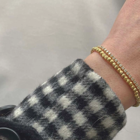 Cubic Elastic Bracelet Plain Gold -CU Jewellery - Snabb frakt & paketinslagning - Nordicspectra.se