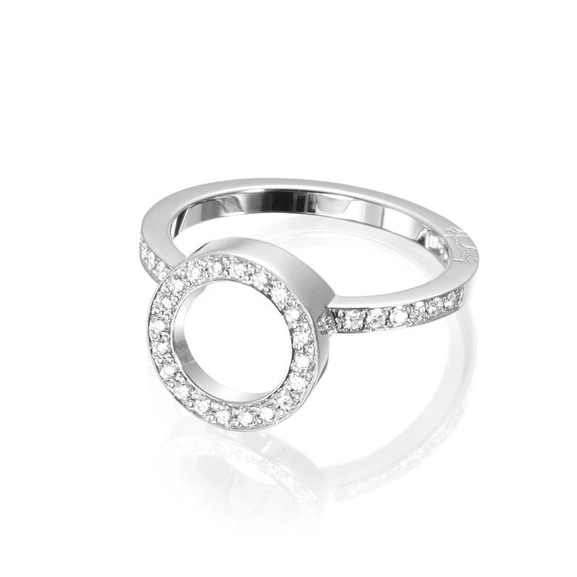 Circle Of Love Ring II White Gold - Efva Attling ringar - Snabb frakt & paketinslagning - Nordicspectra.se