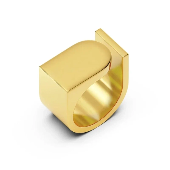 Elegant Insignia Ring i 14K guldpläterat stål från Edblad