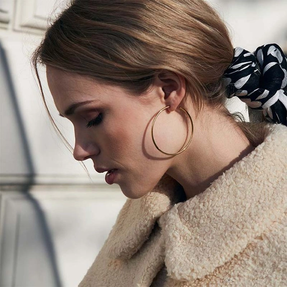 Hoops Earrings Gold Large - Edblad - Snabb frakt & paketinslagning - Nordicspectra.se