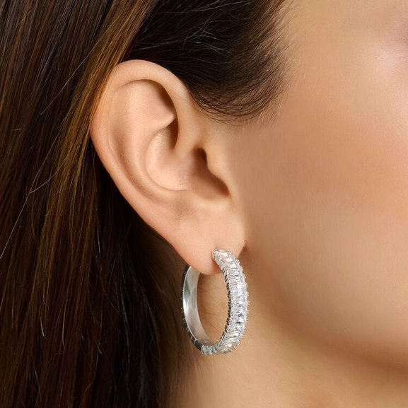 Creolörhängen med Baguetteslipade Stenar Pavé - Thomas Sabo berlock - Snabb frakt & paketinslagning - Nordicspectra.se