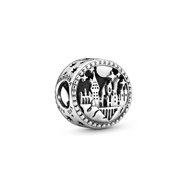 Harry Potter Hogwarts School of Witchcraft and Wizardry Berlock - PANDORA - Snabb frakt & paketinslagning - Nordicspectra.se