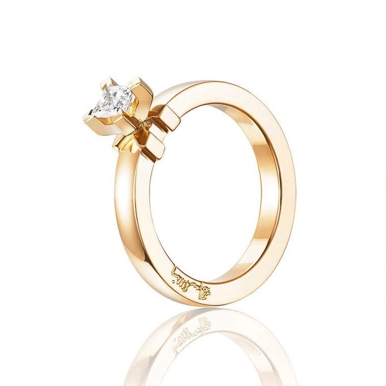 Dolce Vita Princess Ring 0.30 ct Gold - Efva Attling ringar - Snabb frakt & paketinslagning - Nordicspectra.se