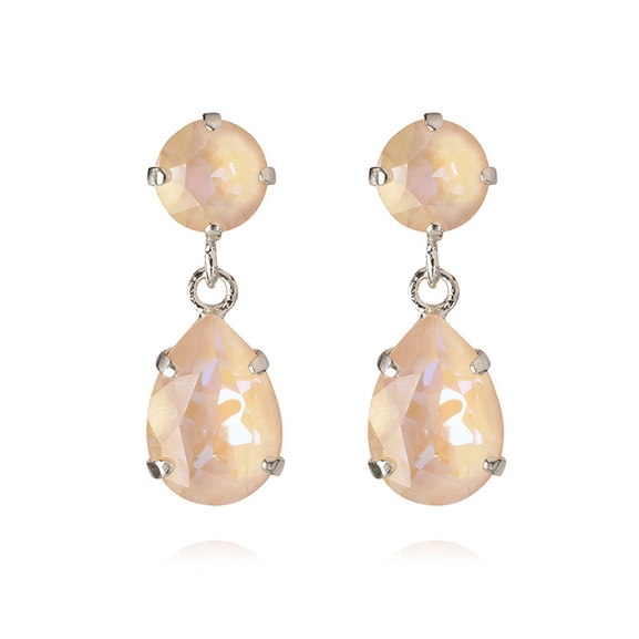 Mini Drop Earrings Rhodium Ivory Creme Delite - Caroline Svedbom - Nopea toimitus ja lahjapakkaus - Nordic Spectra