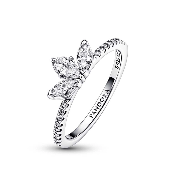 Sparkling Herbarium Cluster Ring - PANDORA - Snabb frakt & paketinslagning - Nordicspectra.se