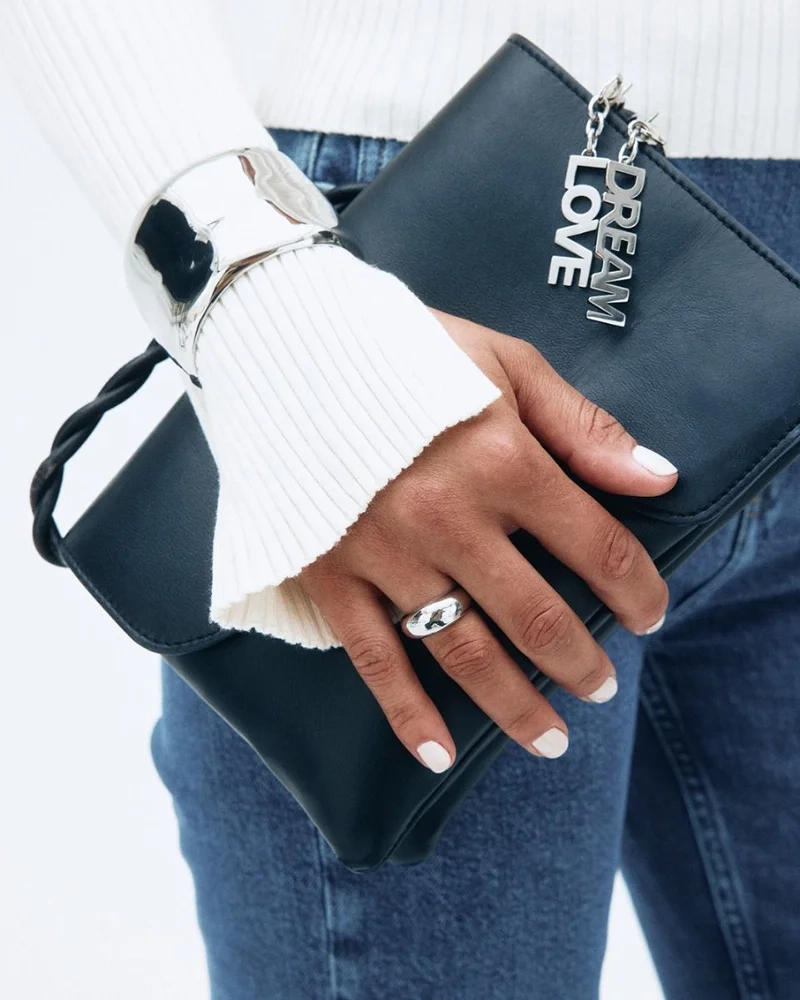 elegant accessoar med drömfångardesign