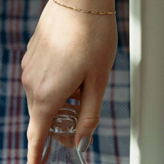 Katie Bracelet Gold - Maria Black - Snabb frakt & paketinslagning - Nordic Spectra
