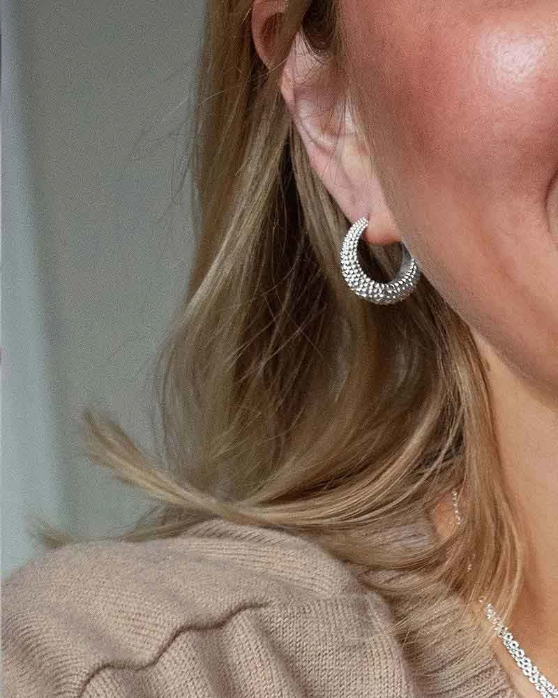 Stardust Hoops Drakenberg Sjölin, Schneller Versand - Nordicspectra.de