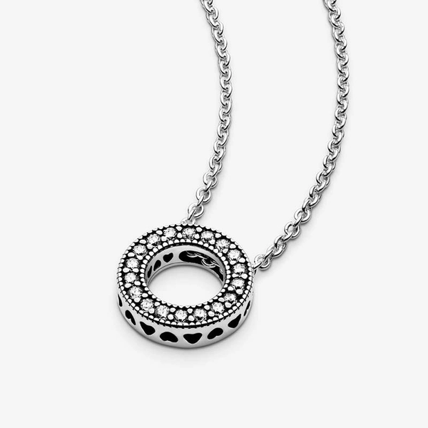 Pandora Logo Pavé Circle Collier Kaulakorut - PANDORA - Suuri valikoima & ilmainen lahjapaketointi - Nordicspectra.fi