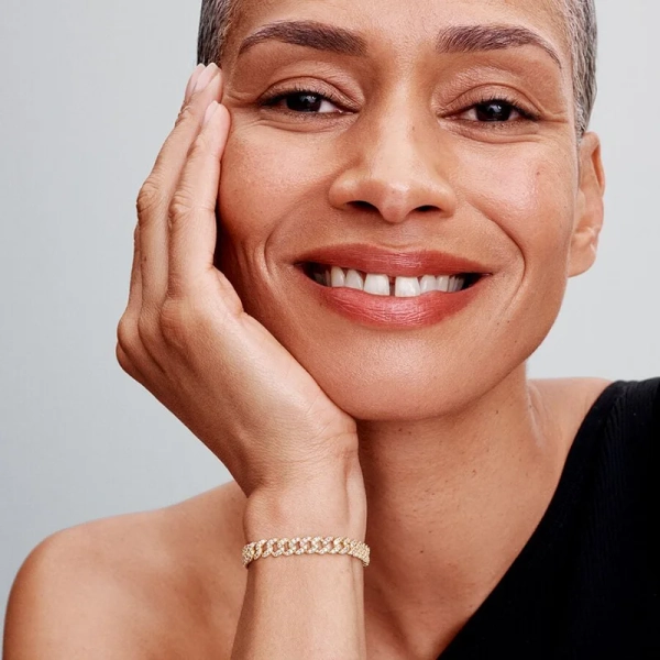 Glittrande Pansarlänk Armband Guld - PANDORA - 1-2 dagar leverans - Gratis paketinslagning