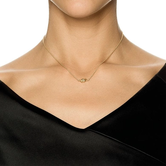 Love Knot Necklace Gold von Efva Attling, Schneller Versand - Nordicspectra.de